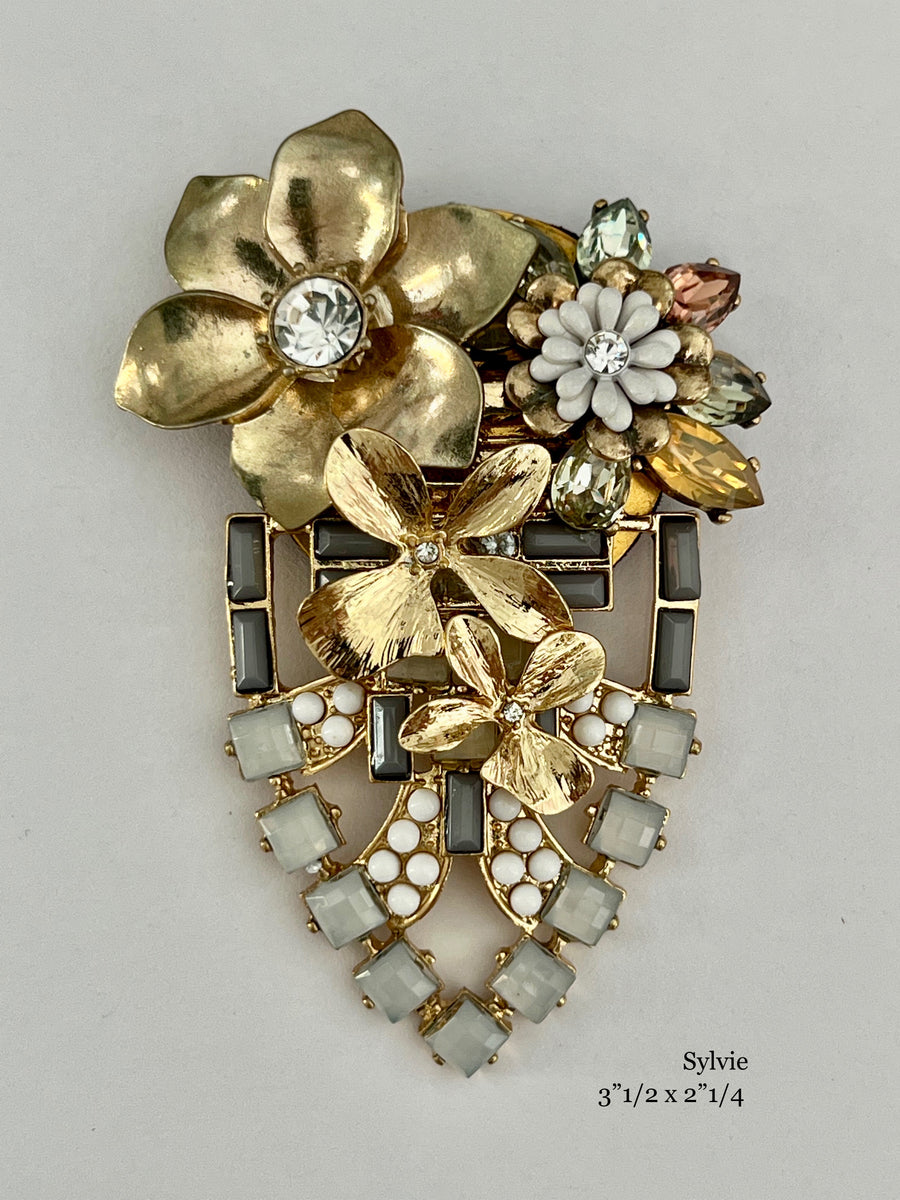 Jeweled brooch deals