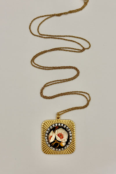 Poppy Necklace