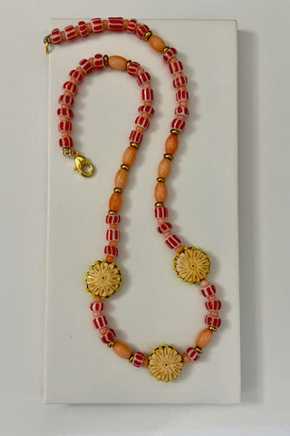 Begonia Necklace